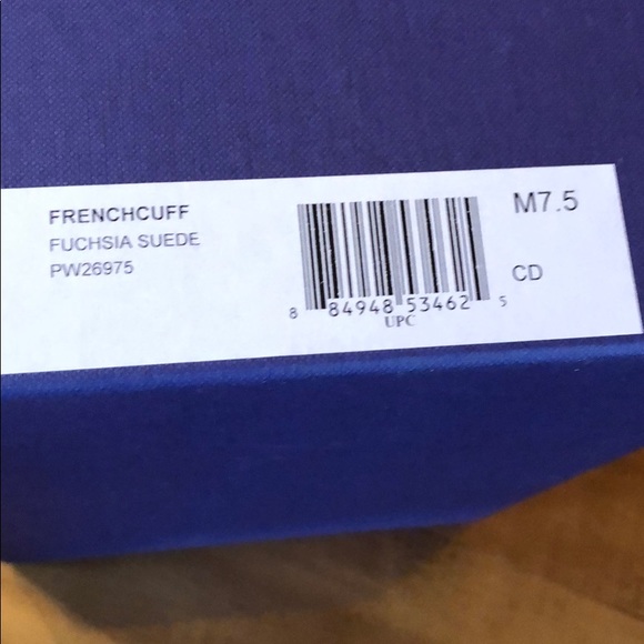 Stuart Weitzman “French Cuff” Fuchsia Sandal - Picture 8 of 8